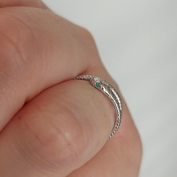 925 Sterling Silver Snake Ring - Picture 6 of 8